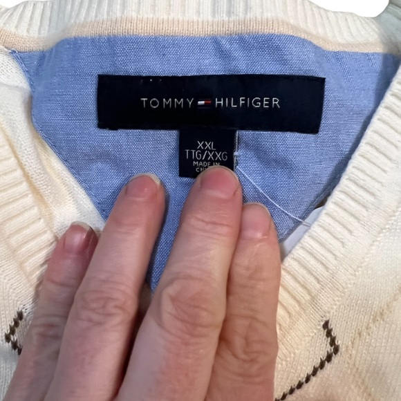 Tommy Hilfiger Men’s Cotton V-Neck Sweater Cream Preppy Argyle Academia XXL - Picture 4 of 6